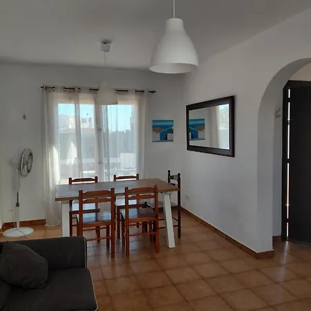 Gran Casa Con Bonito Jardin Дом отдыха